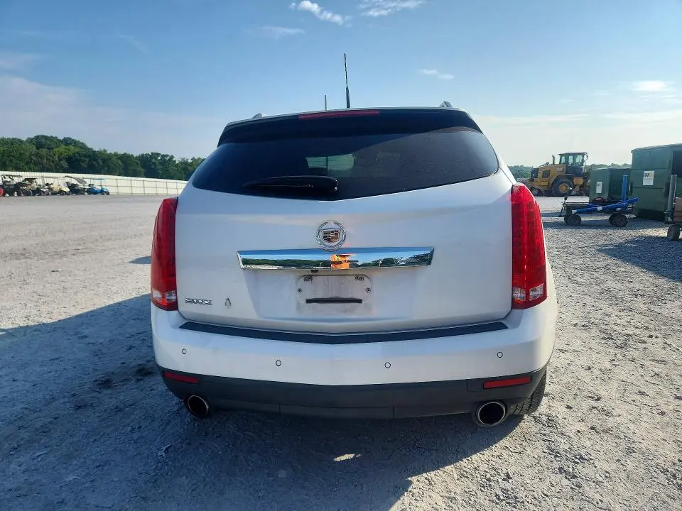 2011 CADILLAC SRX LUXURY COLLECTION  