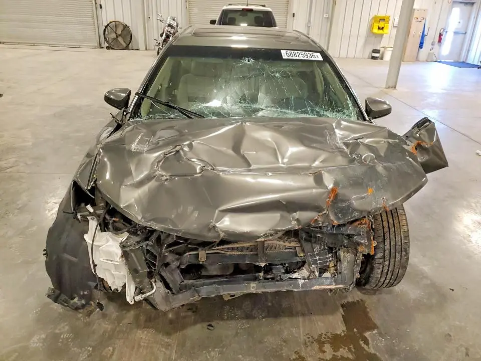 2012 TOYOTA CAMRY XLE  