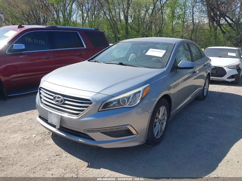 2015 HYUNDAI SONATA SE