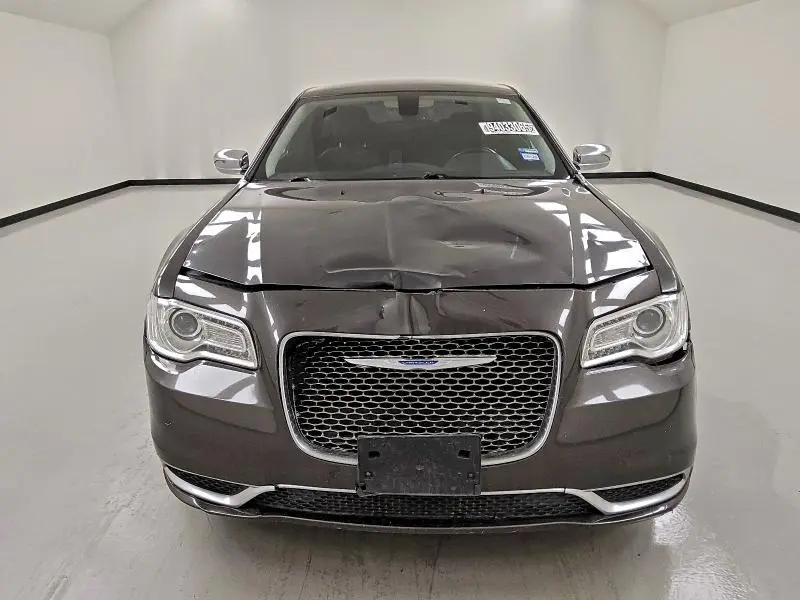 2019 CHRYSLER 300 TOURING  