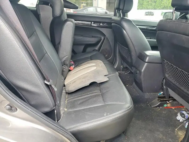 2011 KIA SORENTO EX  