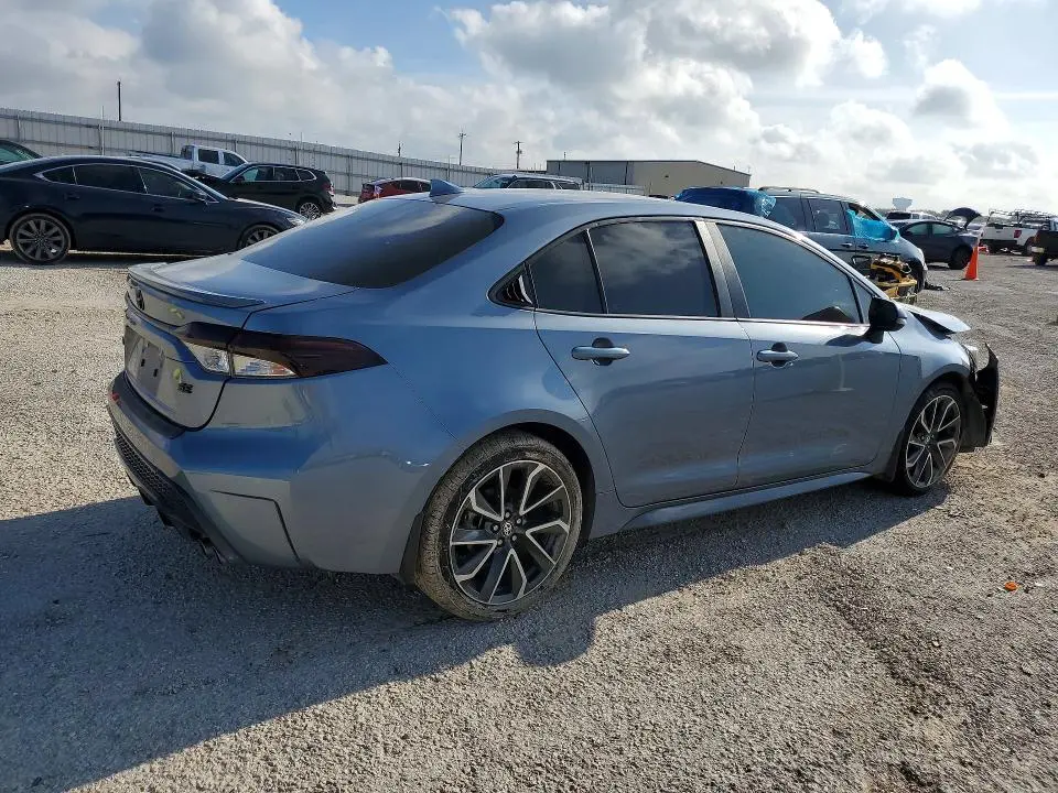 2022 TOYOTA COROLLA SE  