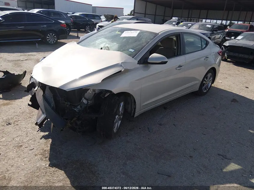 2017 HYUNDAI ELANTRA SE