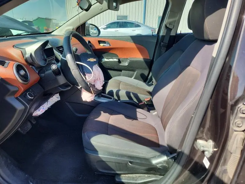 2014 CHEVROLET SONIC LT  