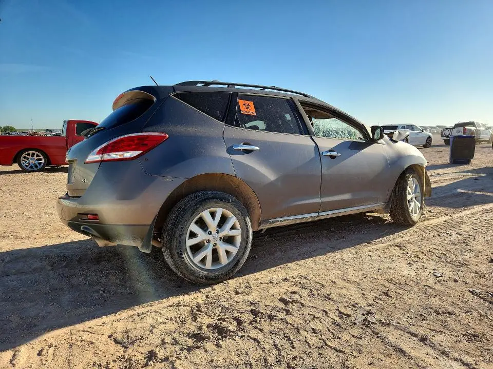 2012 NISSAN MURANO S  