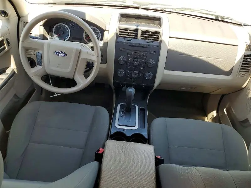 2012 FORD ESCAPE XLS  