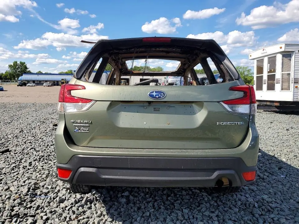 2021 SUBARU FORESTER PREMIUM  