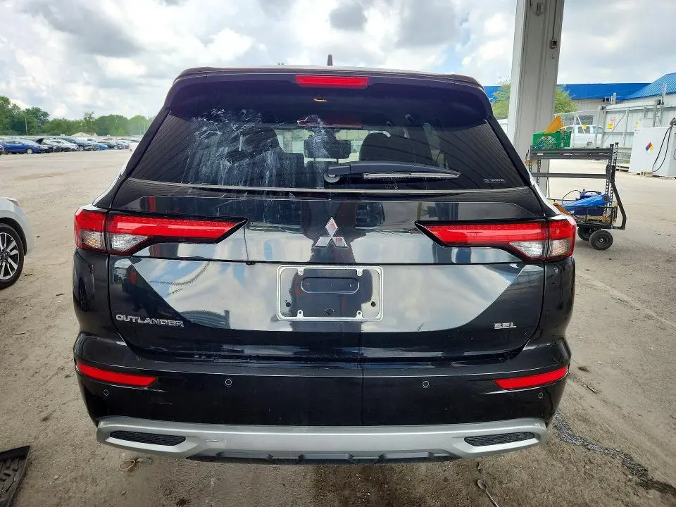 2024 MITSUBISHI OUTLANDER SEL  