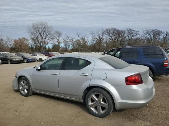 2011 DODGE AVENGER LUX  