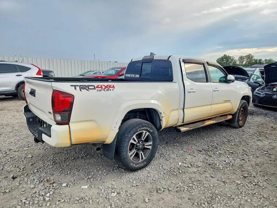 2019 TOYOTA TACOMA SR5 V6  
