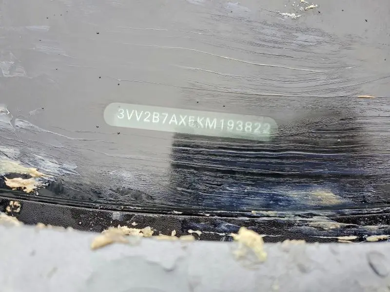 2019 VOLKSWAGEN TIGUAN SE  