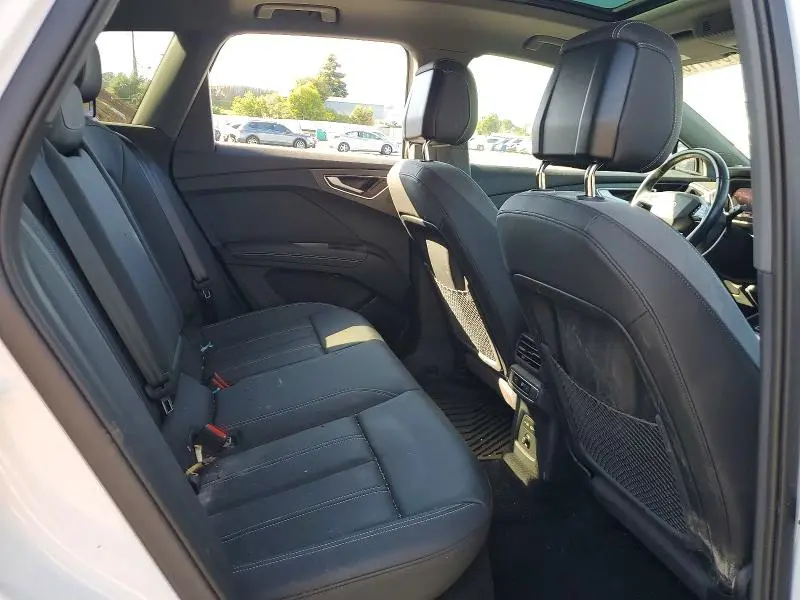 2024 AUDI Q4 E-TRON PRESTIGE  