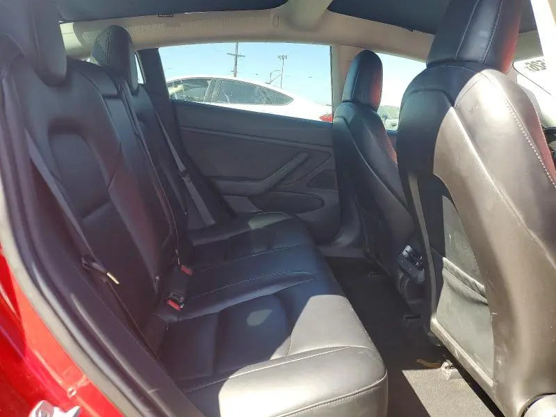 2018 TESLA MODEL 3   