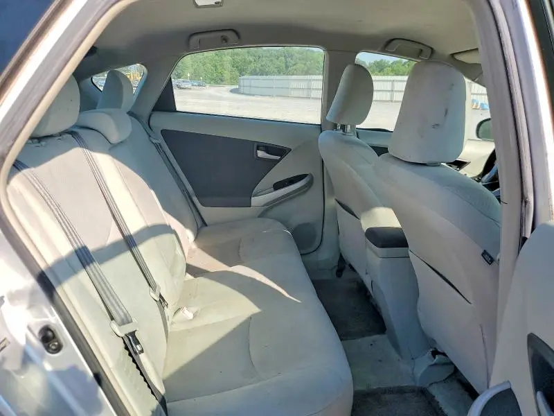 2010 TOYOTA PRIUS II  