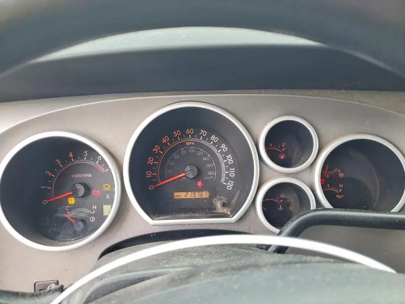 2011 TOYOTA TUNDRA DOUBLE CAB SR5  