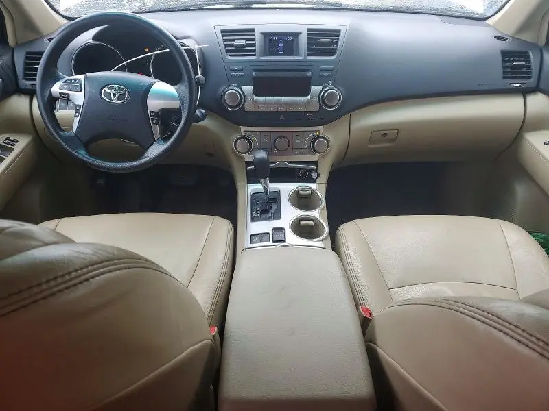 2012 TOYOTA HIGHLANDER   