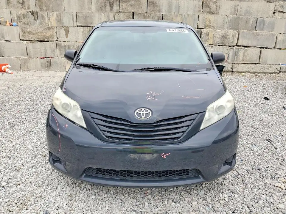 2017 TOYOTA SIENNA L 7-PASSENGER  
