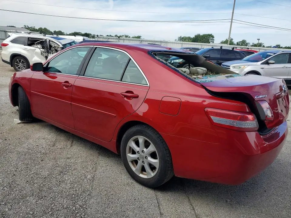 2011 TOYOTA CAMRY LE  