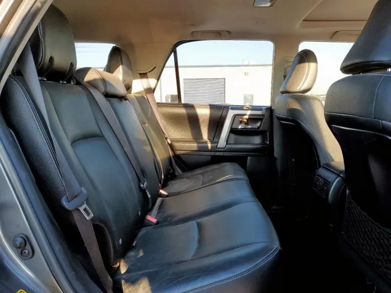 2016 TOYOTA 4RUNNER SR5/SR5 PREMIUM  