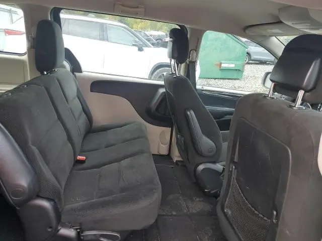 2016 DODGE GRAND CARAVAN SE  