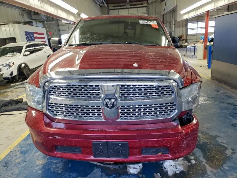 2015 RAM 1500 SLT  