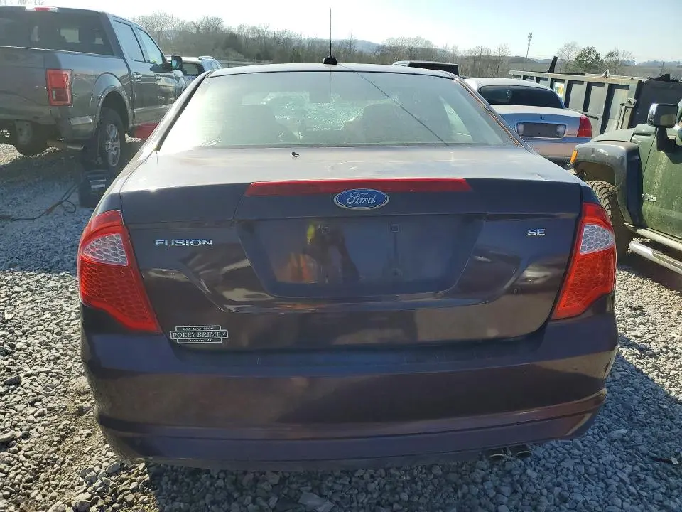 2011 FORD FUSION SE  