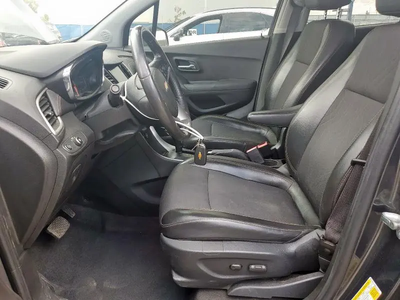 2017 CHEVROLET TRAX 1LT  