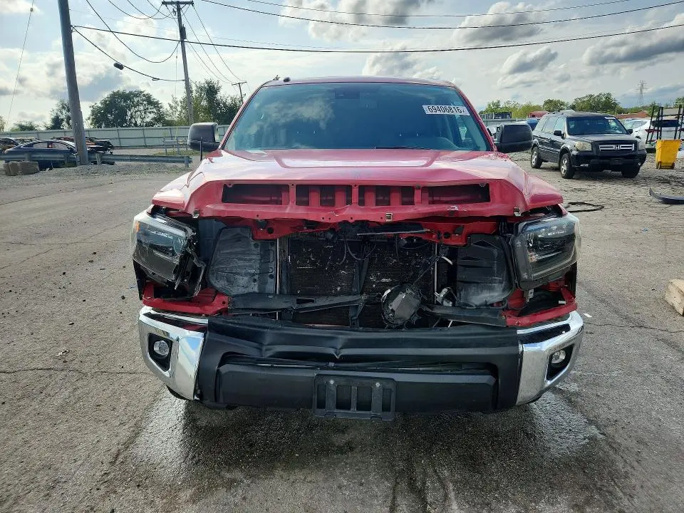 2019 TOYOTA TUNDRA CREWMAX SR5  