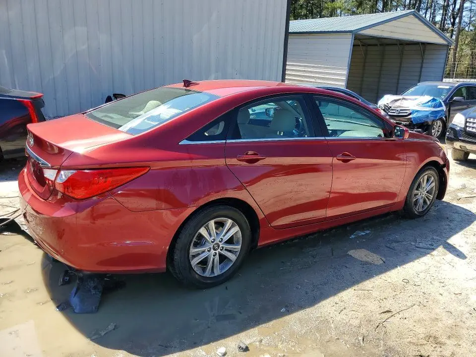 2013 HYUNDAI SONATA GLS  