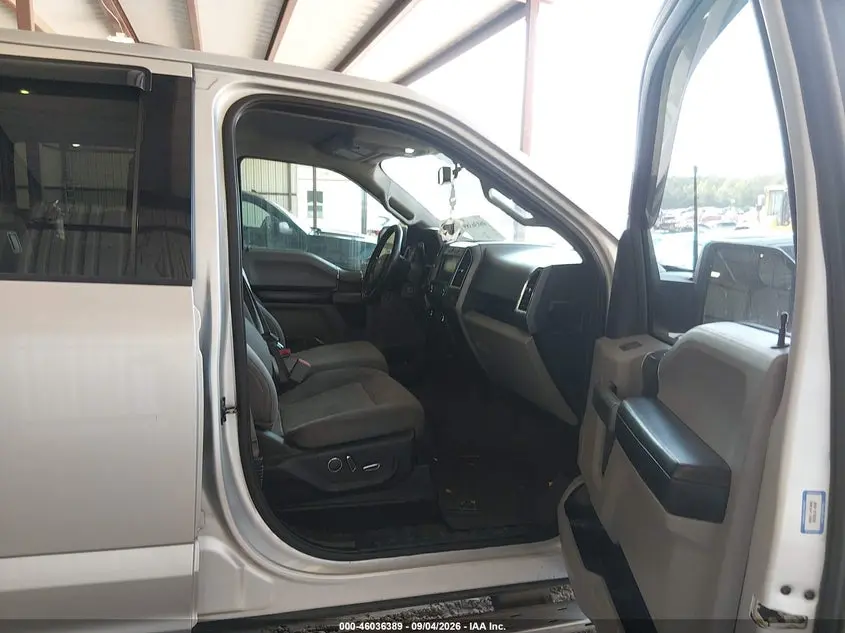 2015 FORD F-150 XLT