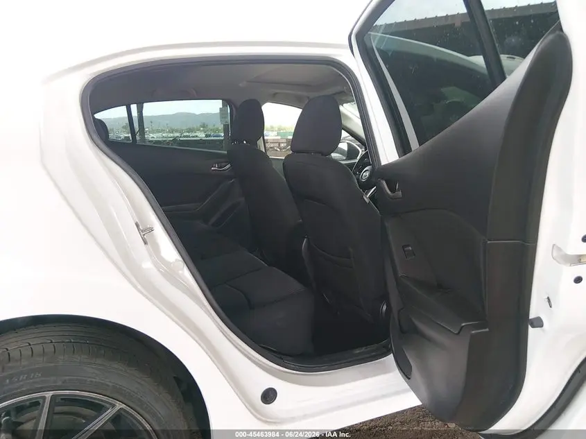 2016 MAZDA MAZDA3 I TOURING