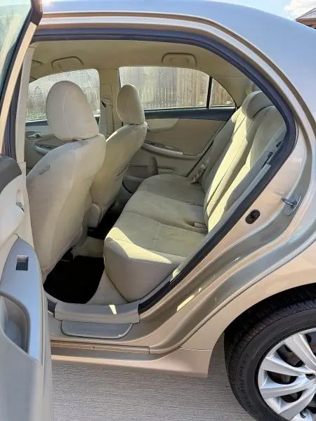 2013 TOYOTA COROLLA BASE  