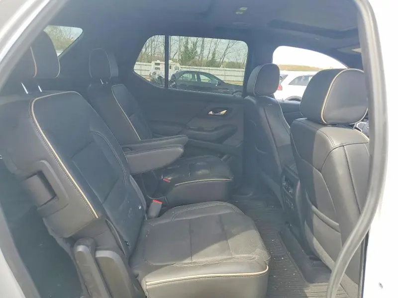 2022 CHEVROLET TRAVERSE PREMIER  