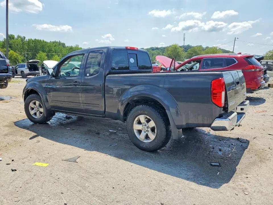 2010 NISSAN FRONTIER SE V6  