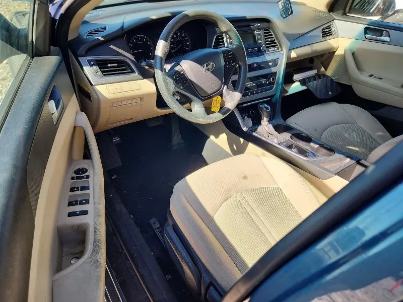 2017 HYUNDAI SONATA SE  