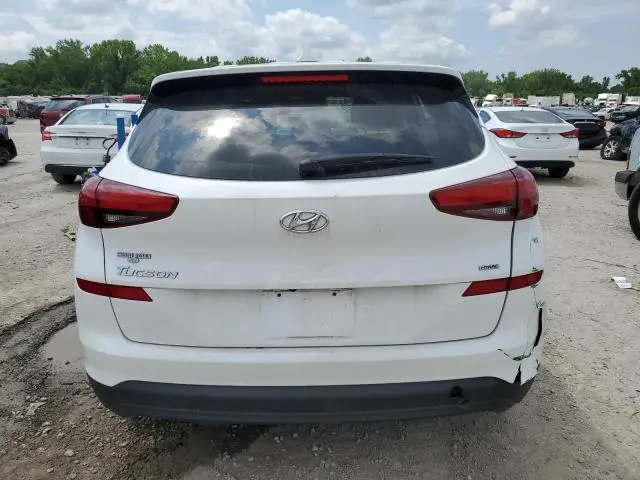 2021 HYUNDAI TUCSON SE  