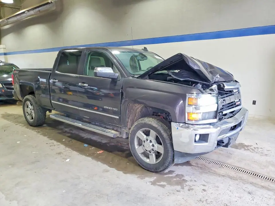 2015 CHEVROLET SILVERADO K2500 HEAVY DUTY LTZ  