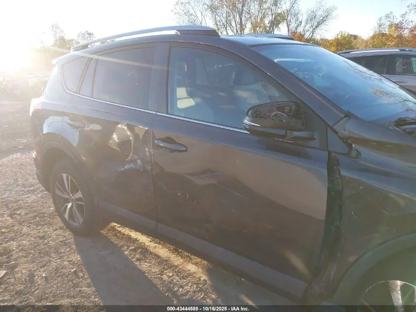 2016 TOYOTA RAV4 XLE