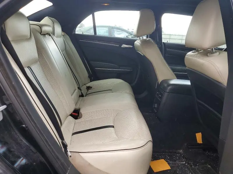 2014 CHRYSLER 300   