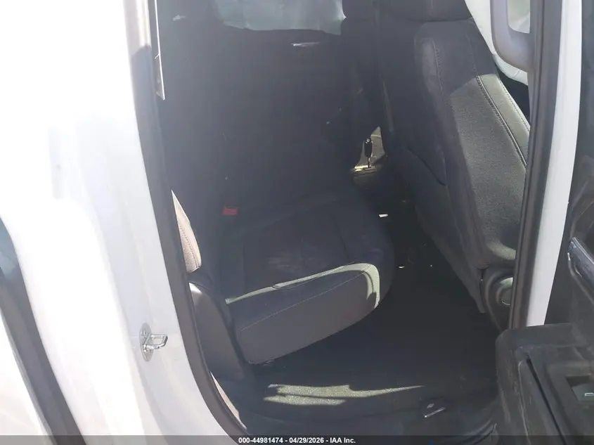 2024 CHEVROLET SILVERADO 1500 4WD  STANDARD BED CUSTOM