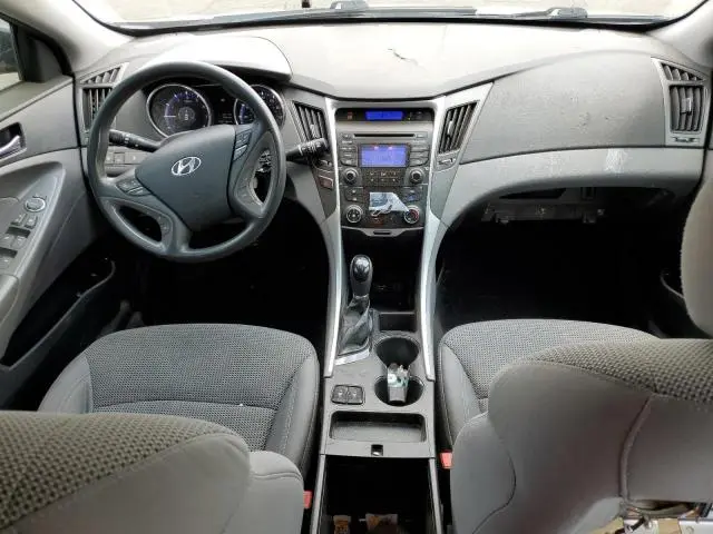 2013 HYUNDAI SONATA GLS  