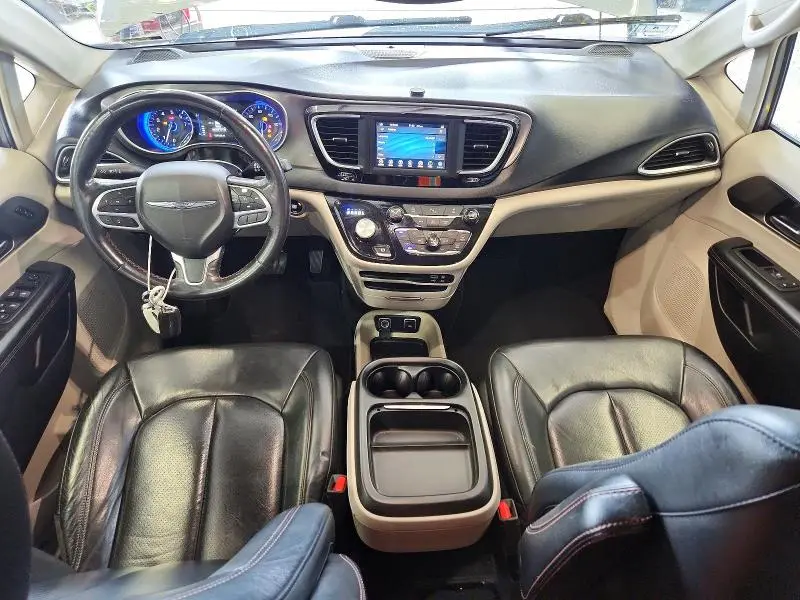 2020 CHRYSLER PACIFICA TOURING L  