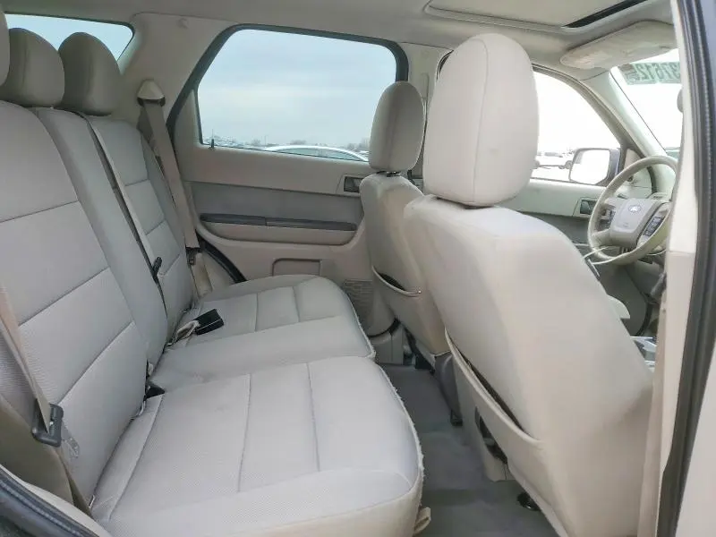 2011 FORD ESCAPE XLT  