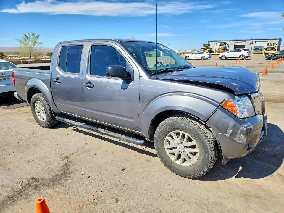 2019 NISSAN FRONTIER SV  