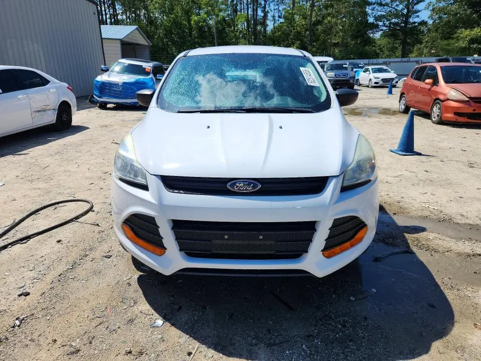 2016 FORD ESCAPE S  