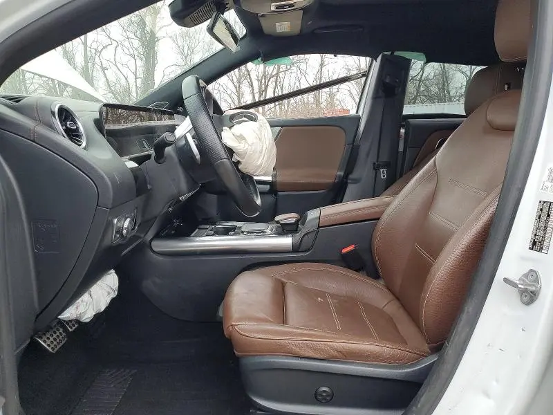 2021 MERCEDES-BENZ GLA 250 4MATIC  