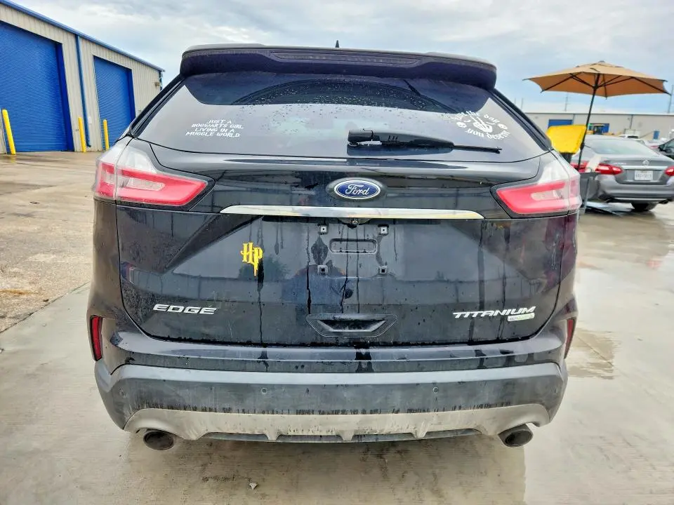 2019 FORD EDGE TITANIUM  