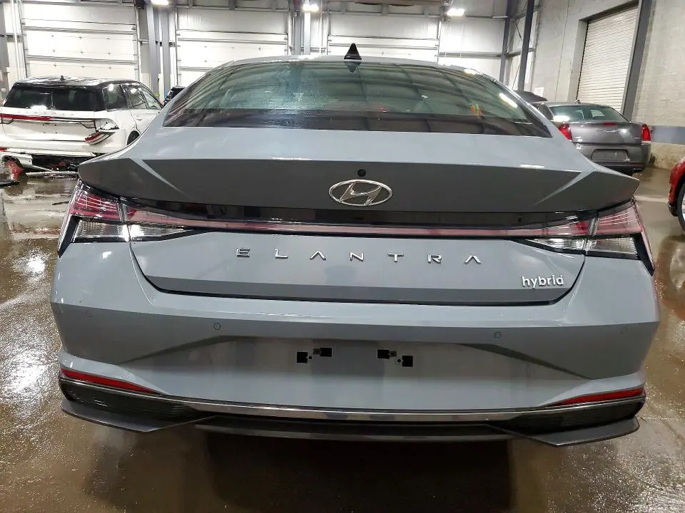 2022 HYUNDAI ELANTRA LIMITED  