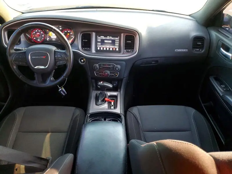 2021 DODGE CHARGER SXT  