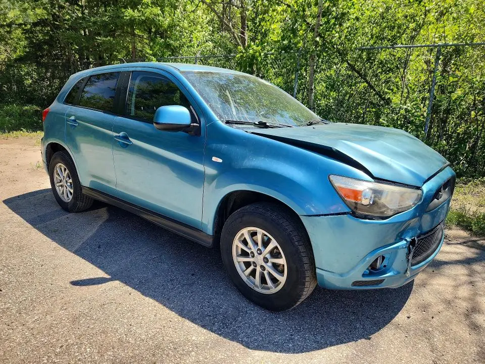 2011 MITSUBISHI RVR SE  